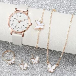 Watch and jewellery  set